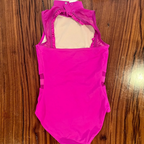 Balera Fuchsia Leotard - Medium Child - Picture 2 of 2
